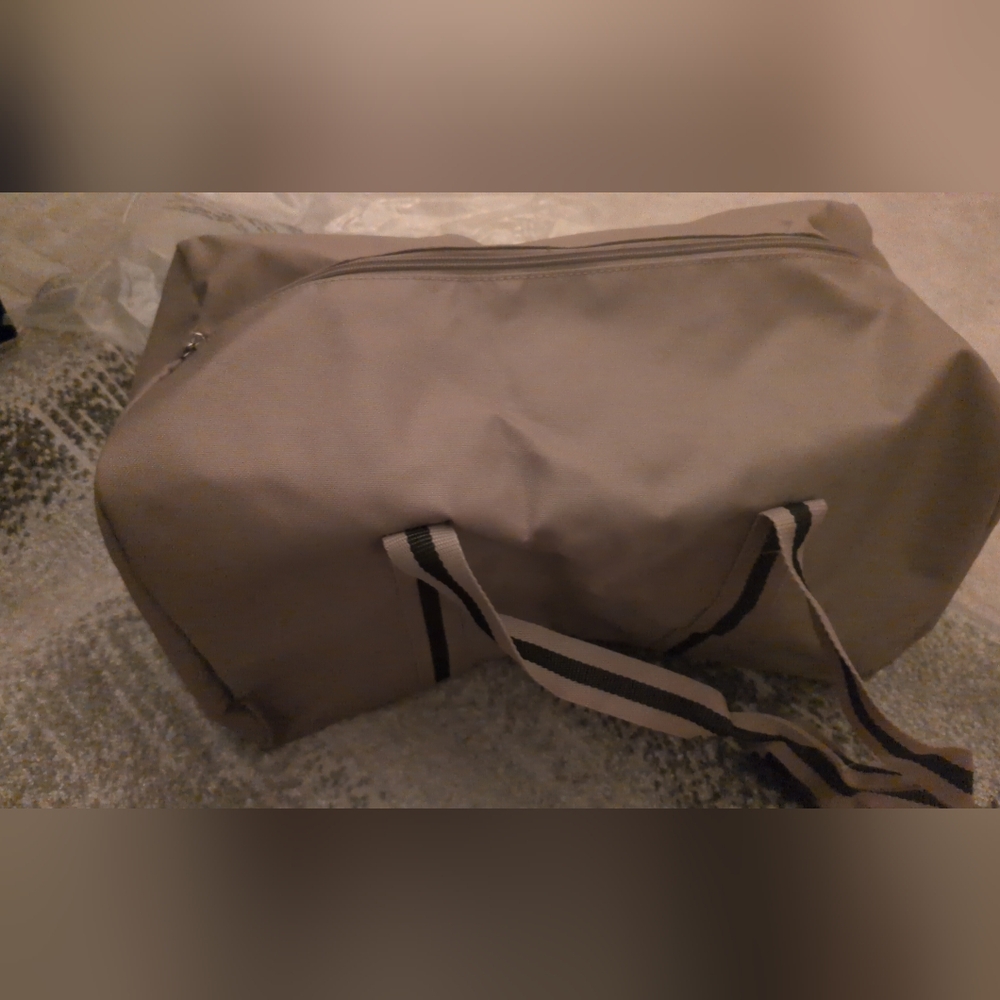 DSW Bag Set - Picture 2 of 3